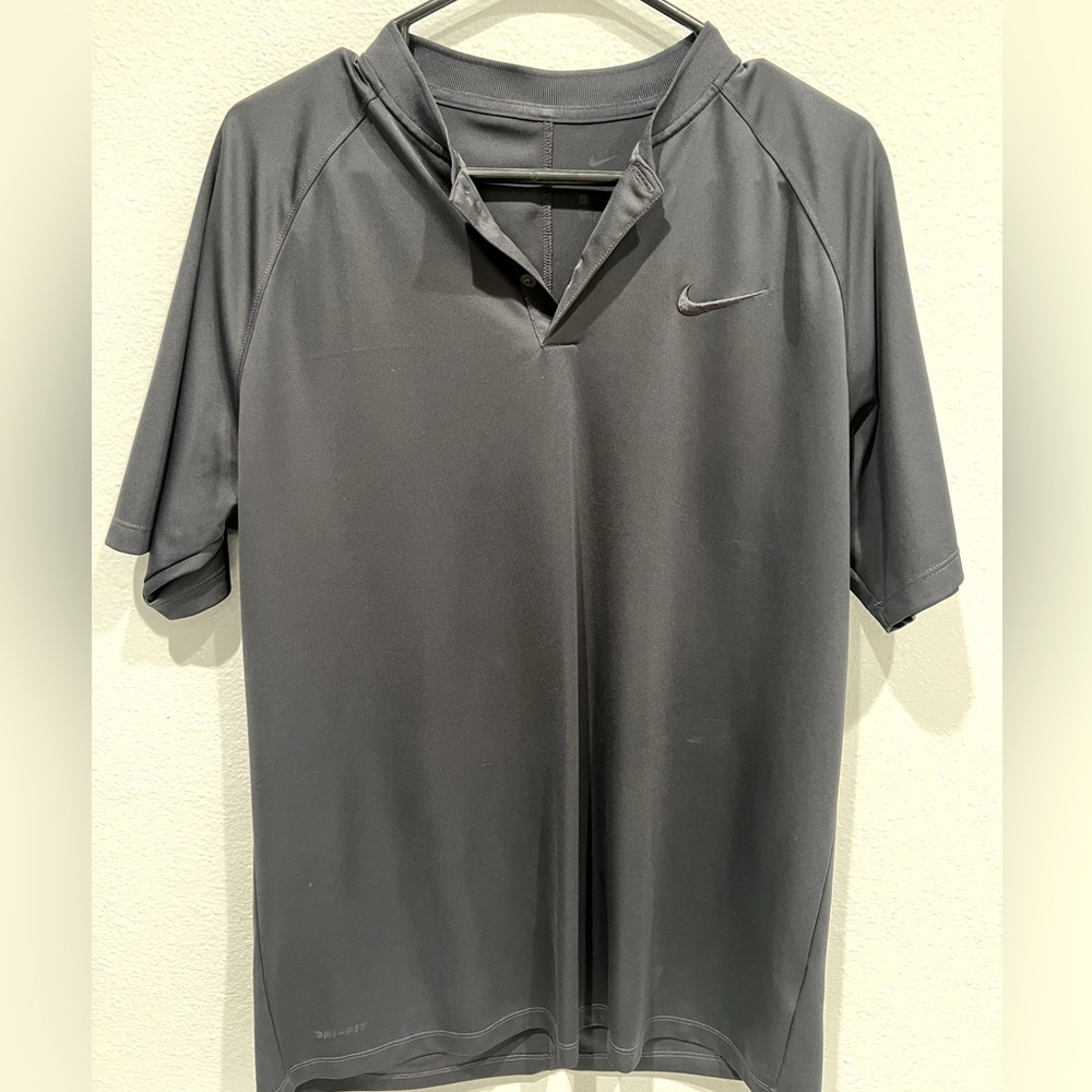 Nike Dri-fit golf polo